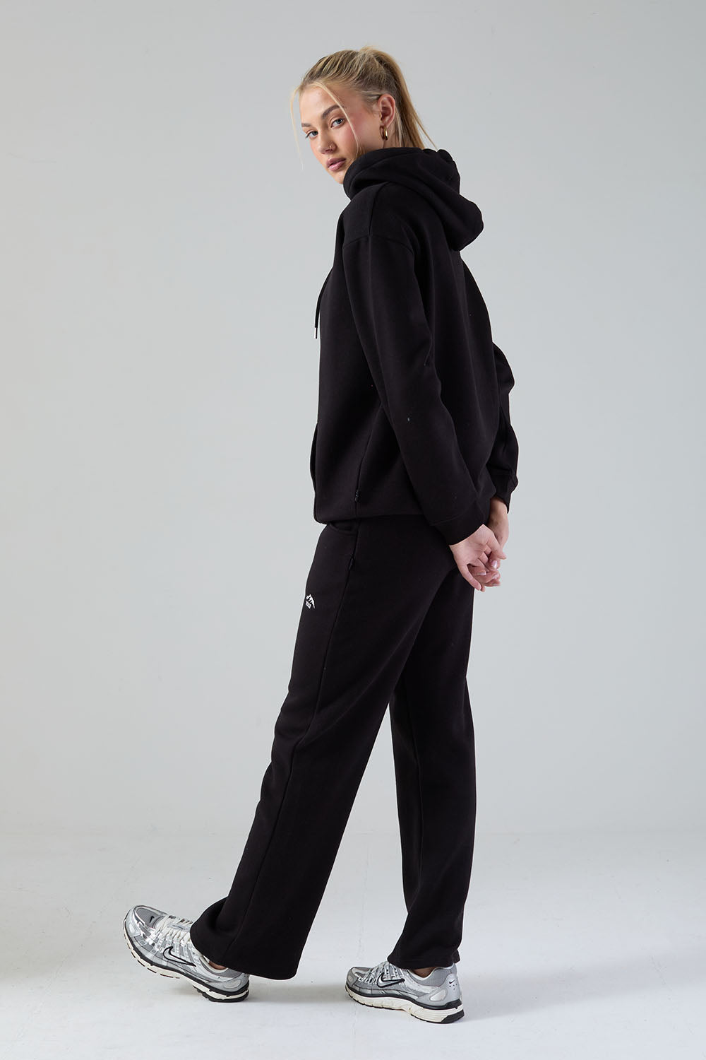 The Venture Tracksuit in Black