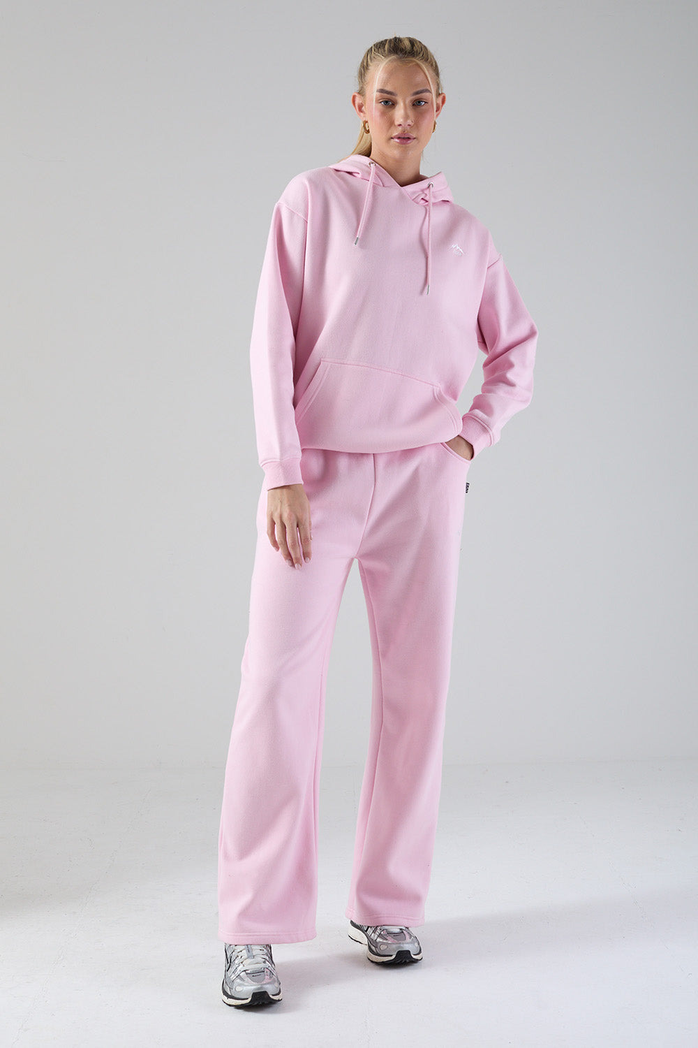 The Venture Tracksuit in Pink