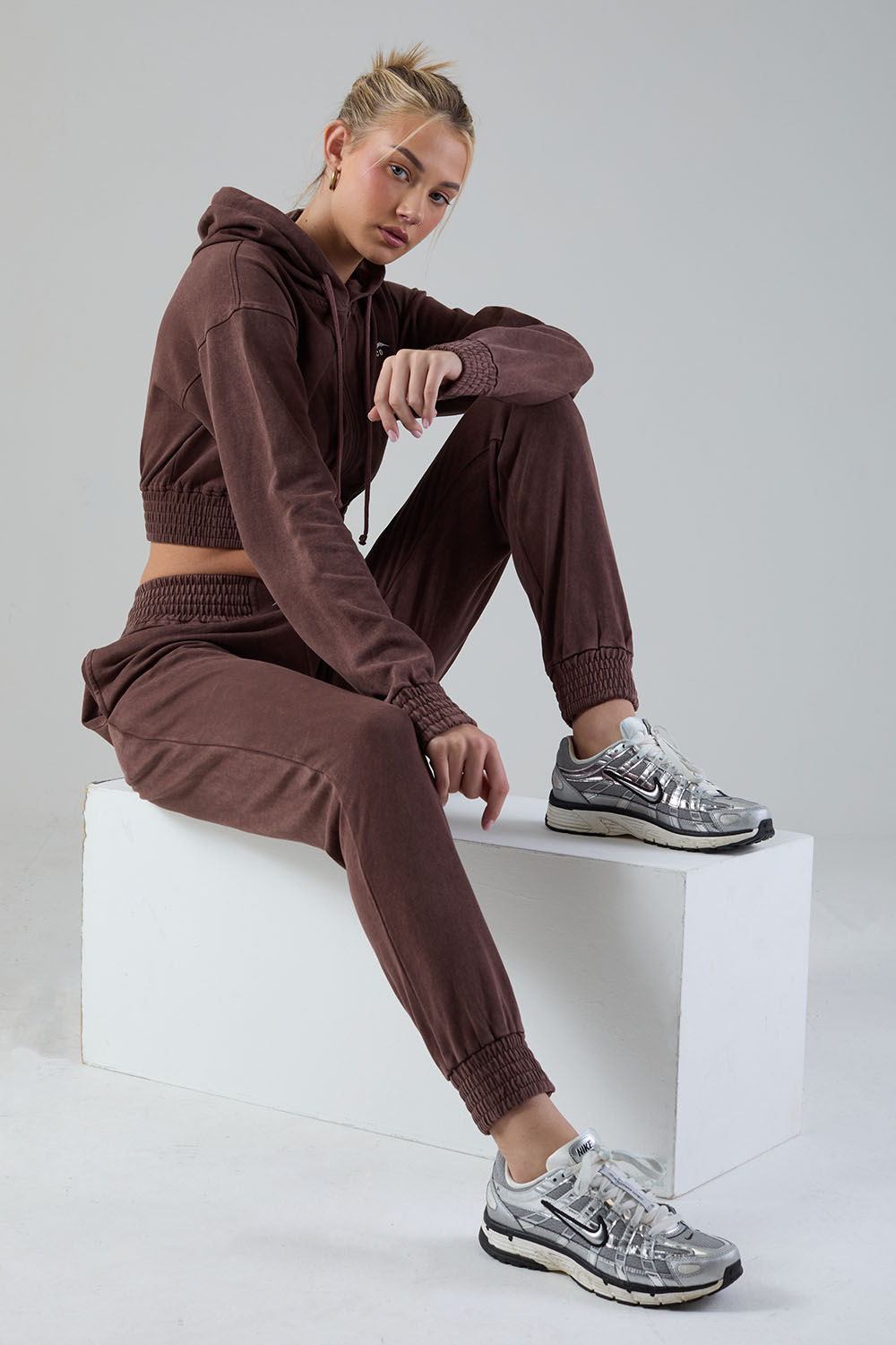 The Stratus Tracksuit in Chocolate