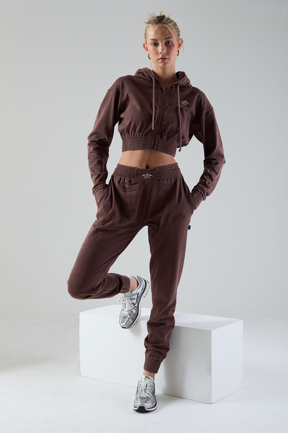 The Stratus Tracksuit in Chocolate