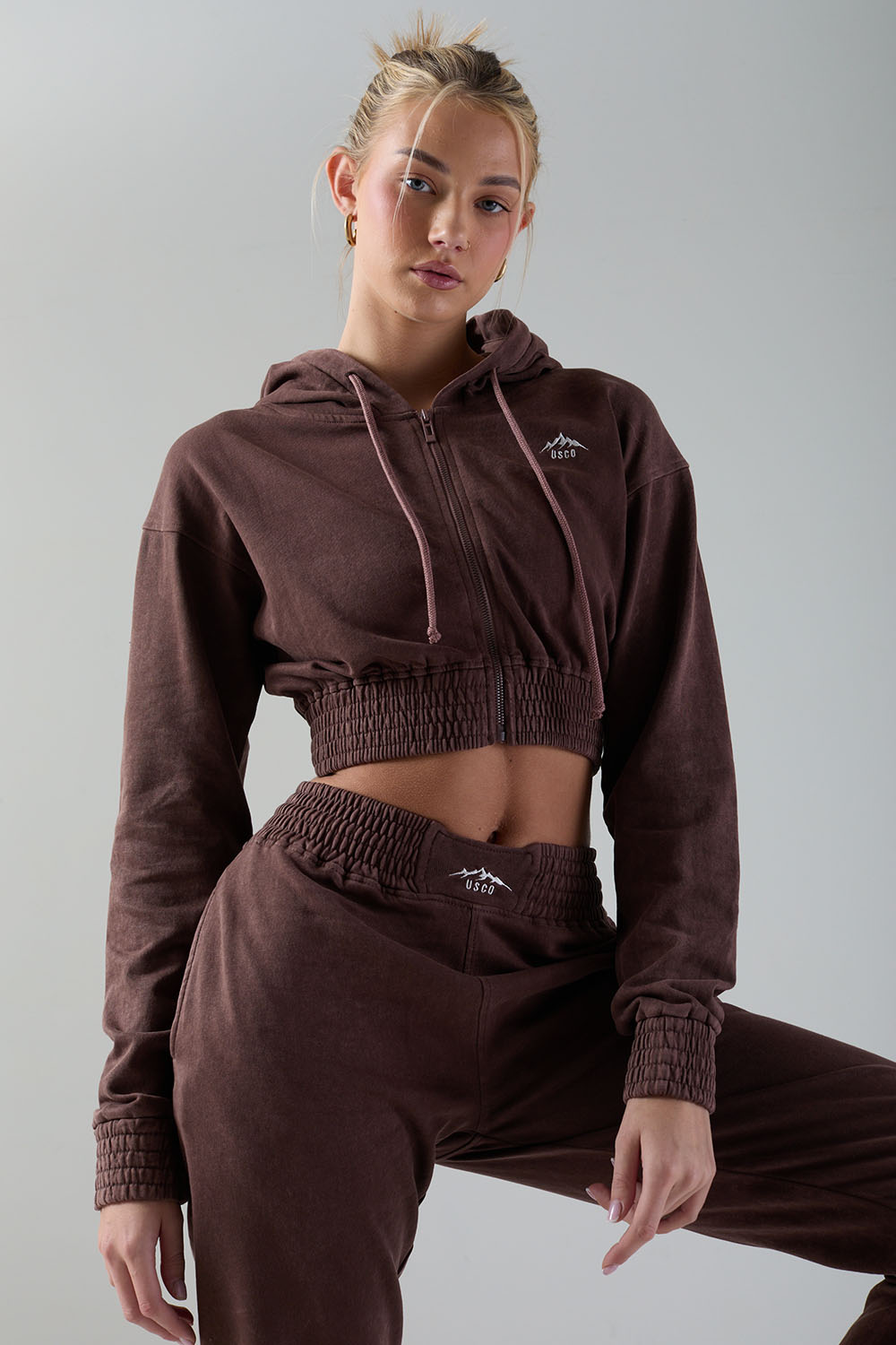 The Stratus Tracksuit in Chocolate