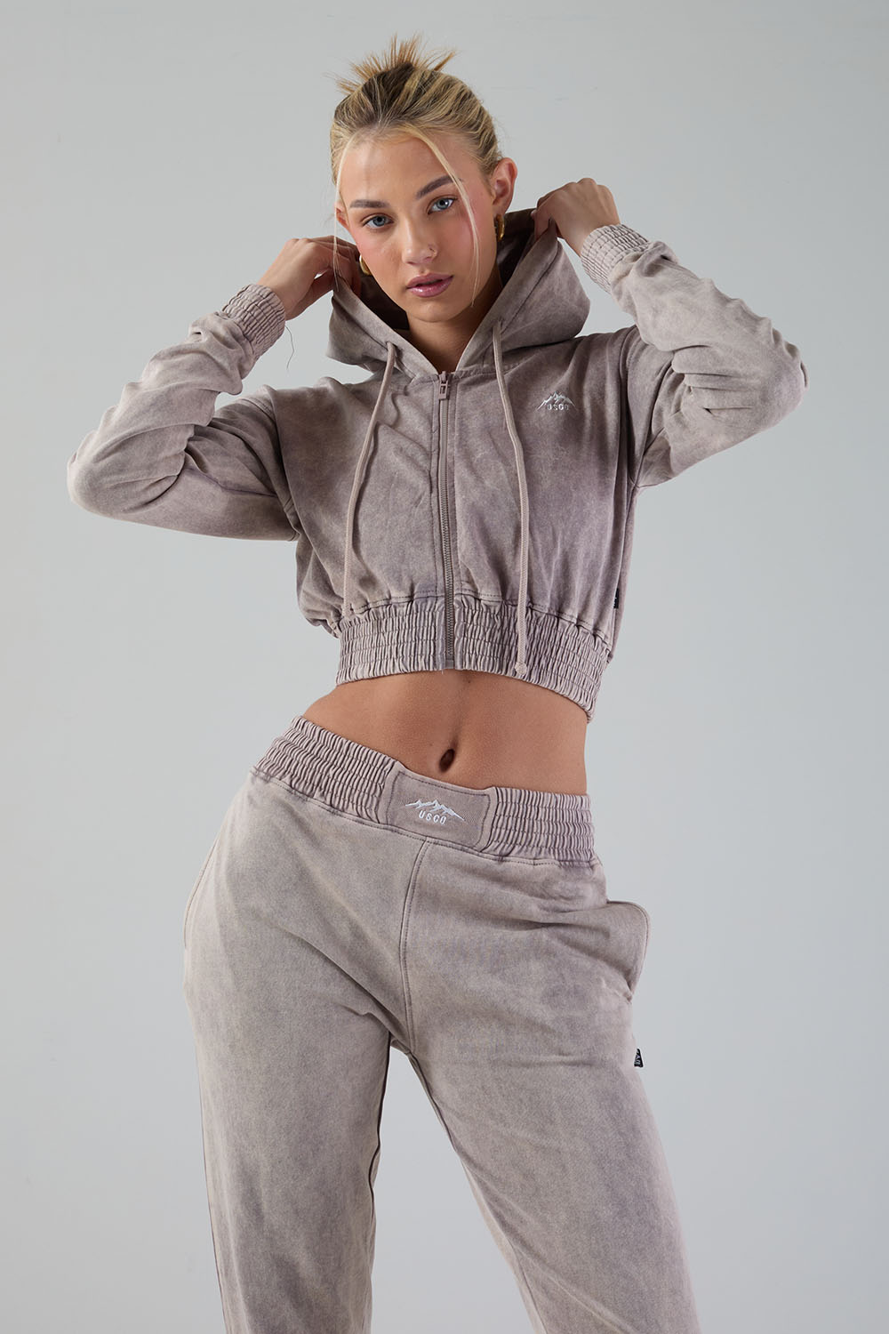 The Stratus Tracksuit in Dove Grey