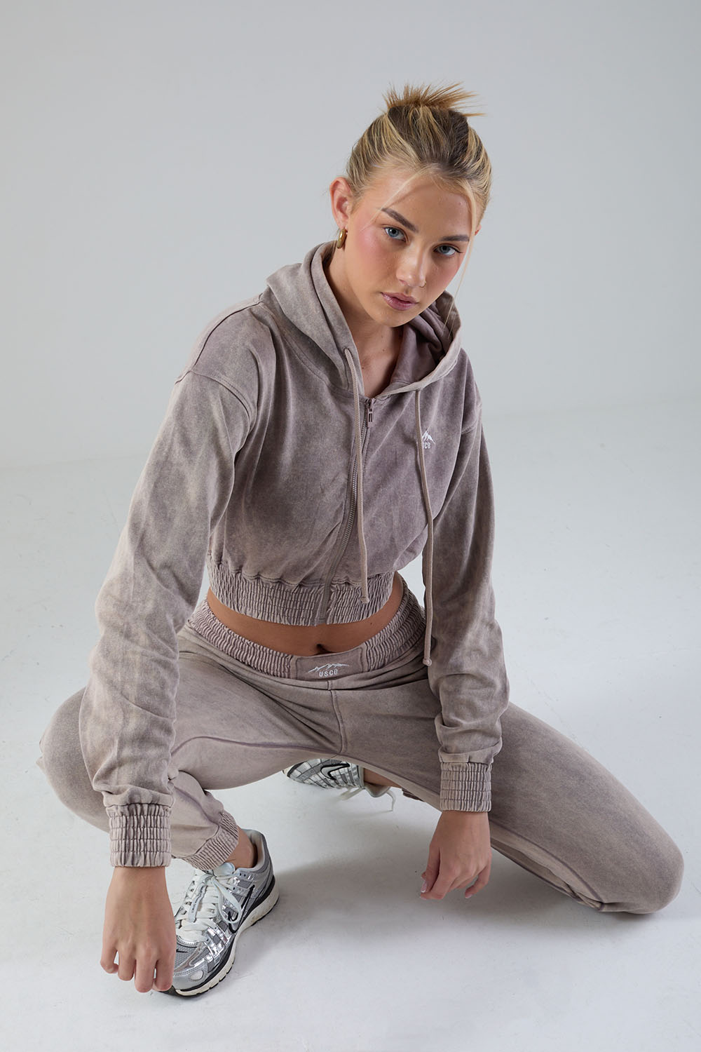 The Stratus Tracksuit in Dove Grey