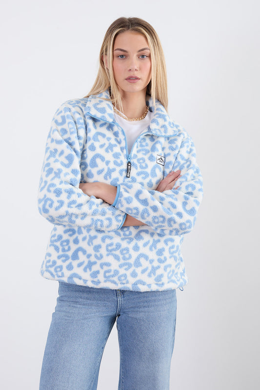 The Trek fleece in Blue leopard