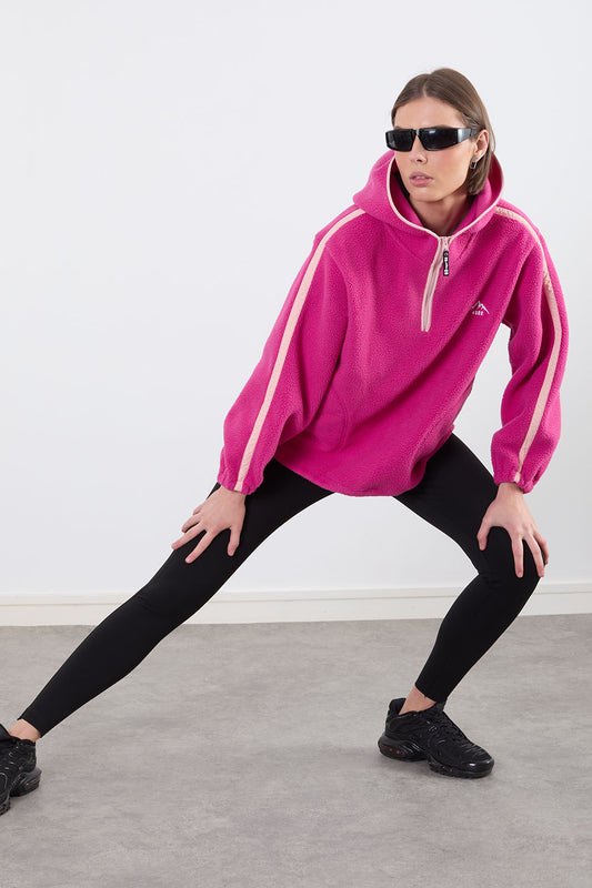 The Echo Fleece in Fuschia