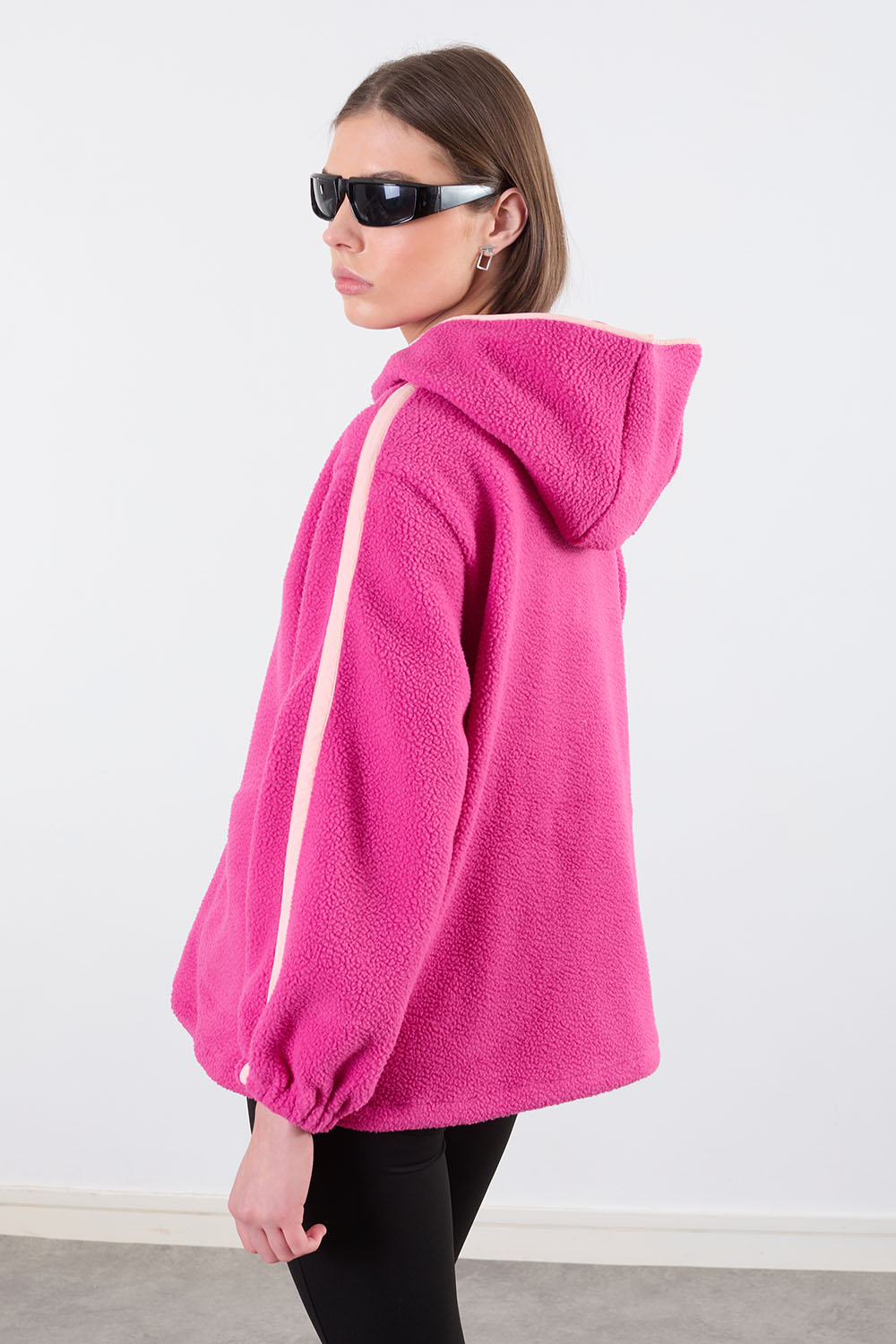 The Echo Fleece in Fuschia