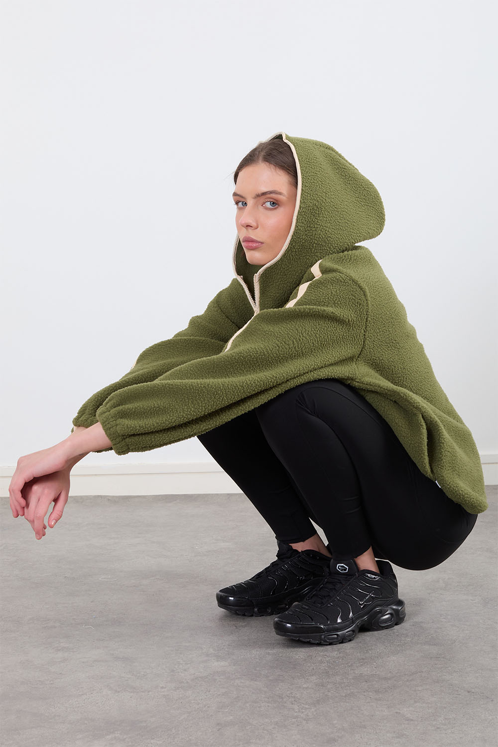 The Echo Fleece in Khaki