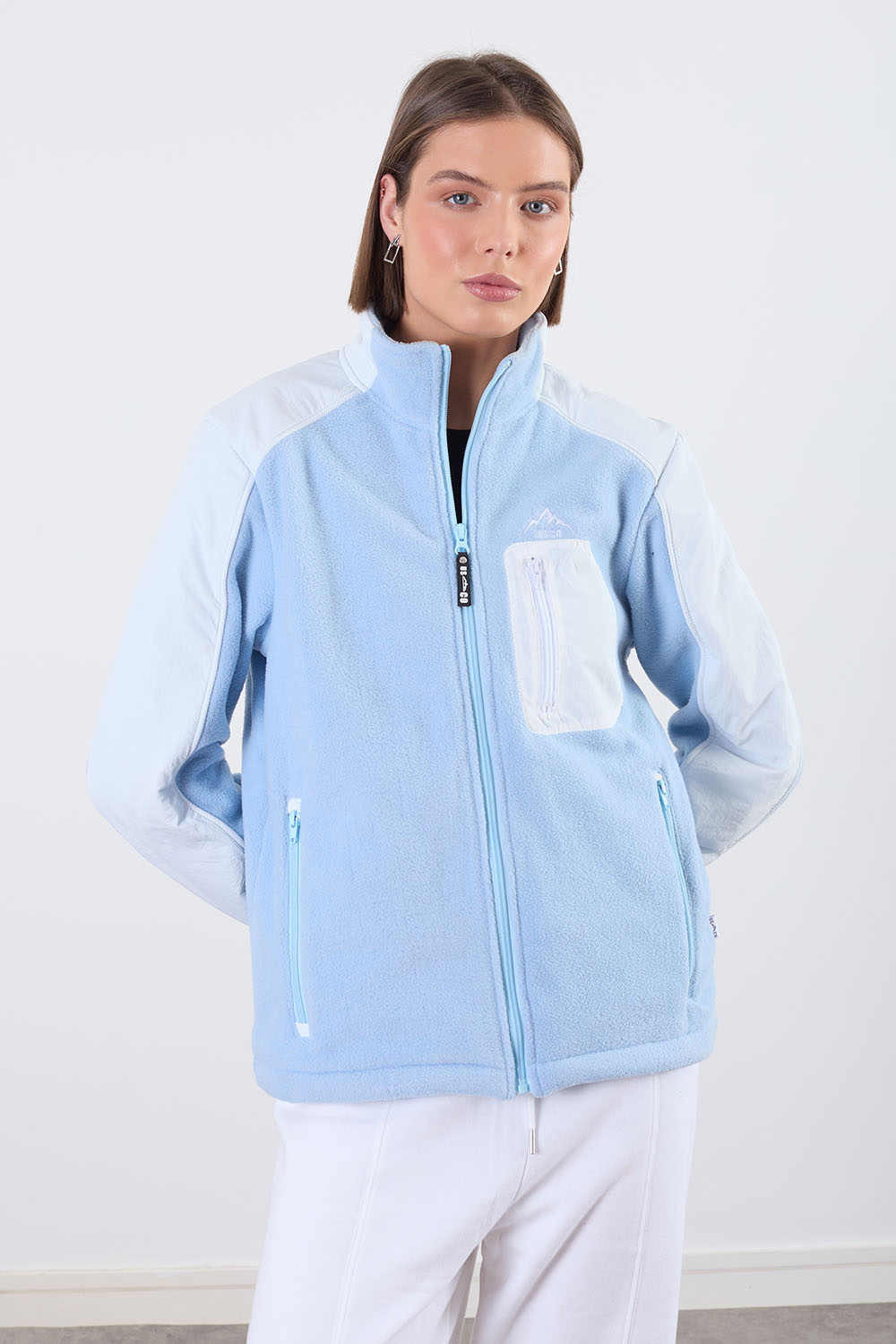 The Strider Fleece in Blue