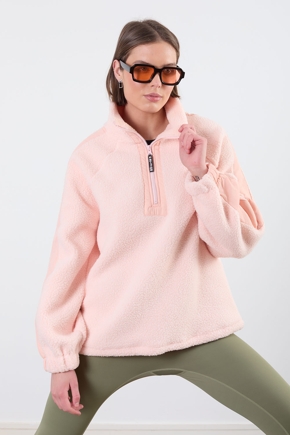 Horizon Fleece in Coral